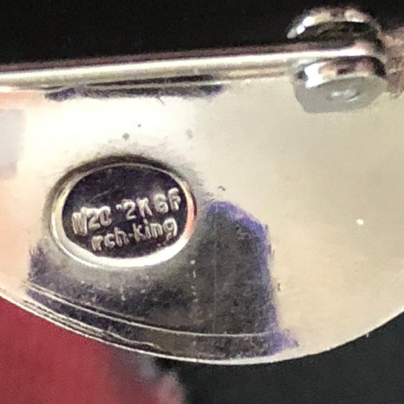 Rch-King Silver-Tone Leaf With Pearl Brooch - Picture 2 of 2